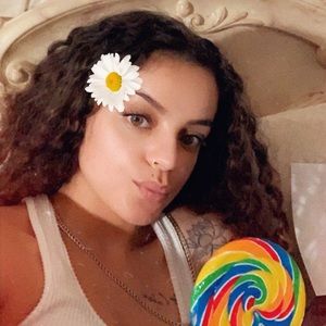 Meet your Posher, Evalyse